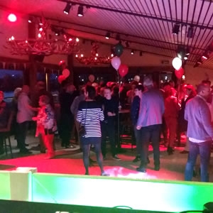 Reviewsterren | Geweldig feest